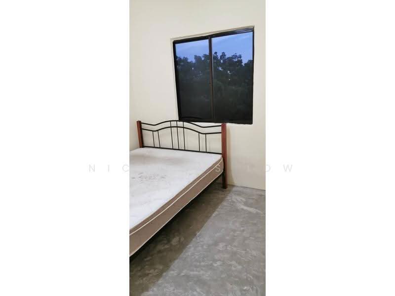Flat for Rent at Taman Flora Heights - Nicholas Low - Bedroom - PropertyGuru.com.my