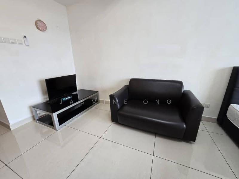 Kediaman Servis untuk Disewa di D'Inspire Residence (Inspira Bestari) - Jasmine Ong - Living Room - PropertyGuru.com.my