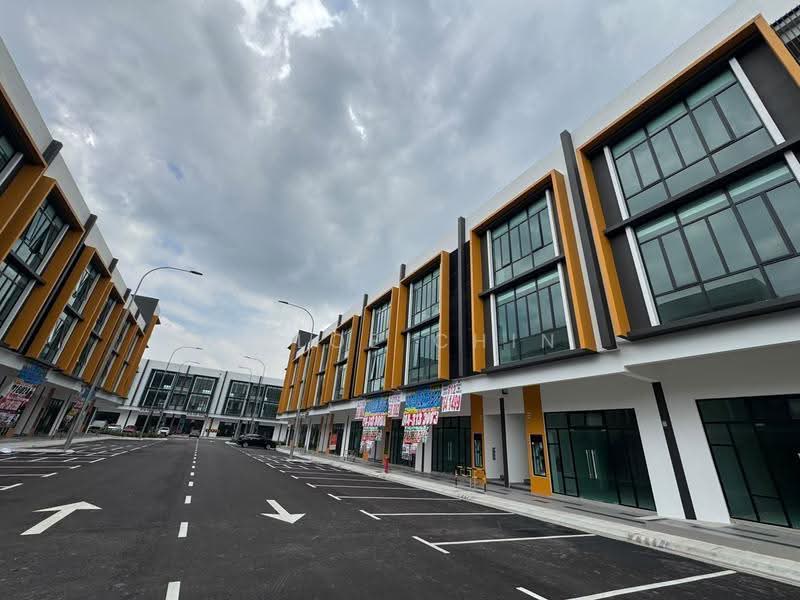 Kedai untuk Disewa di Permas Jaya (Johor) - Chloe Chin - Exterior - PropertyGuru.com.my