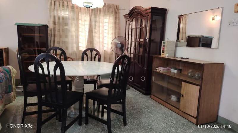 Semi-Detached House for Sale in Taman Gembira (Klang) - Sara Ooi - Dining Room - PropertyGuru.com.my