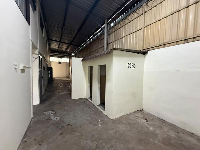 Semi-D Factory for Rent in Taman Johor (Tampoi) - Caryn Ter - PropertyGuru.com.my