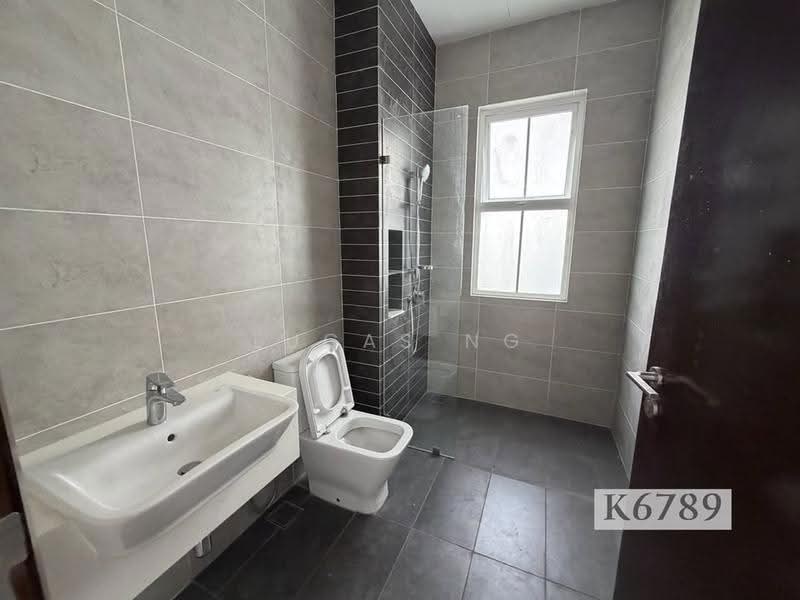 Rumah Berkembar untuk Dijual di Setia Eco Park (Setia Alam) - Lucas Ng - Bathroom - PropertyGuru.com.my
