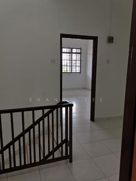 2-storey Terraced House for Sale in Taman Perwira Jaya (Kluang) - Shanel Tee - Interior - PropertyGuru.com.my