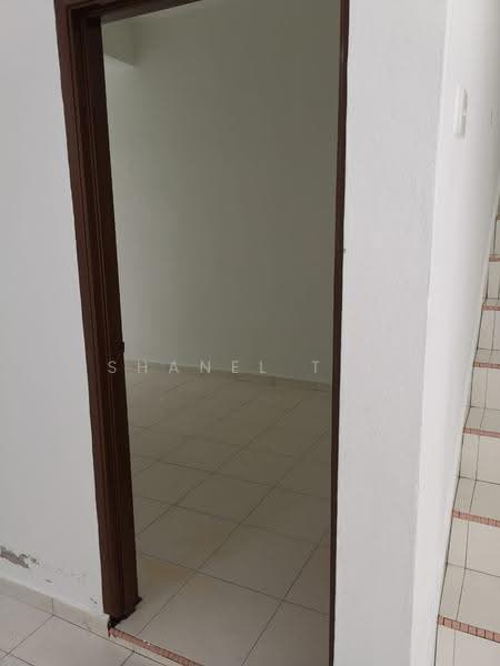 2-storey Terraced House for Sale in Taman Perwira Jaya (Kluang) - Shanel Tee - Interior - PropertyGuru.com.my