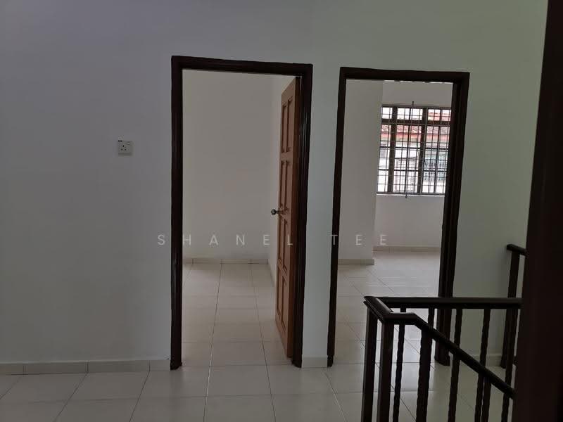 2-storey Terraced House for Sale in Taman Perwira Jaya (Kluang) - Shanel Tee - Interior - PropertyGuru.com.my