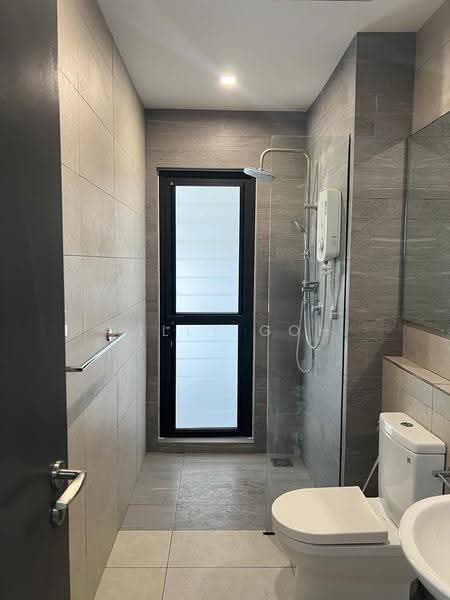 Service Residence for Rent at Atwater : Service Residences - Sally Goh - Bathroom - PropertyGuru.com.my