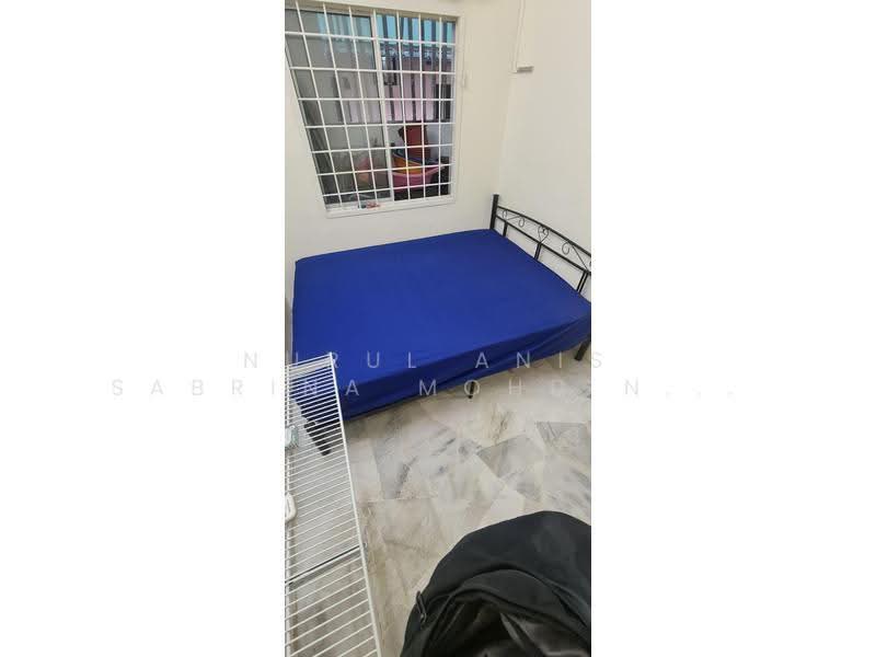 2-storey Terraced House for Rent in Bandar Baru Permas Jaya (Permas Jaya) - Nurul Anis Sabrina Mohd Nasir - Bedroom - PropertyGuru.com.my