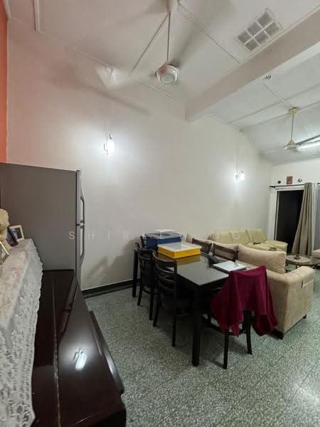 Rumah Teres 1-Tingkat untuk Dijual di Seksyen 4 (Petaling Jaya) - Shirley Ng - Living Room - PropertyGuru.com.my