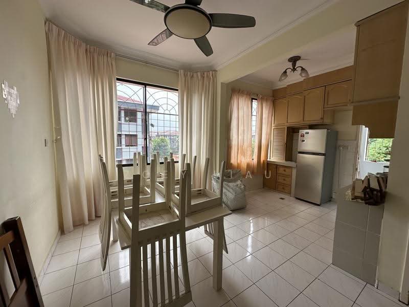 Pangsapuri untuk Disewa di Beverly Hills 2 - Zoey Liau - Kitchen - PropertyGuru.com.my