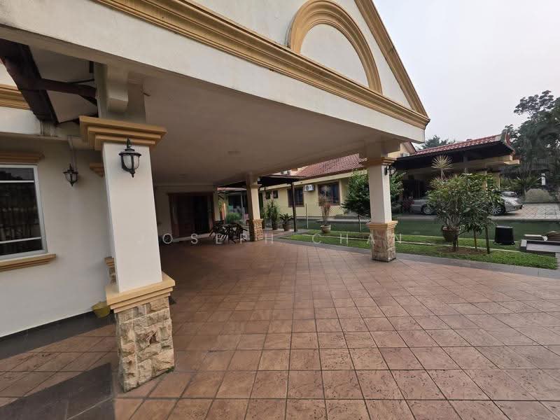 Rumah Berkembar untuk Dijual di Seksyen 9 (Shah Alam) - Joseph Chan - Exterior - PropertyGuru.com.my