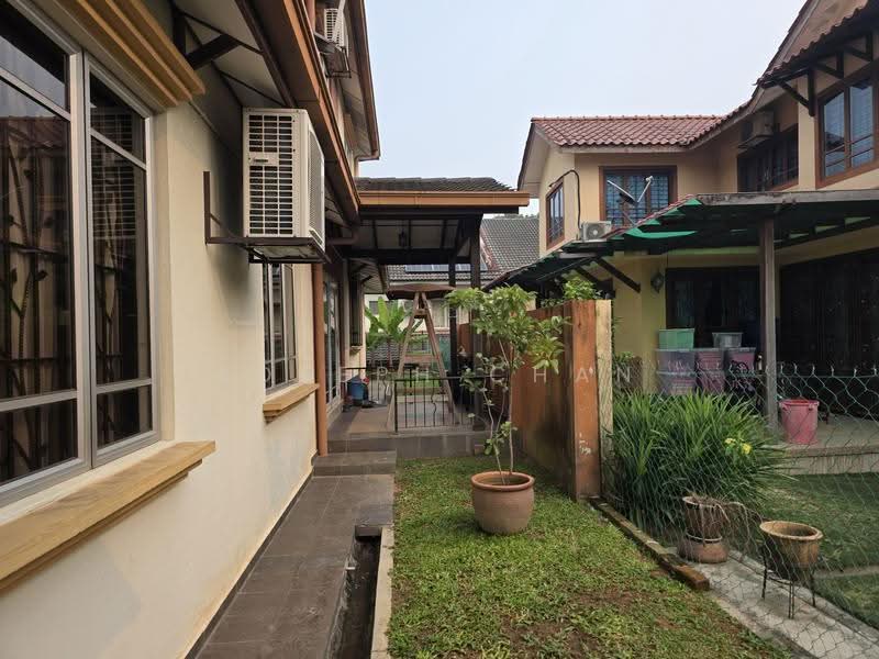 Rumah Berkembar untuk Dijual di Seksyen 9 (Shah Alam) - Joseph Chan - Exterior - PropertyGuru.com.my