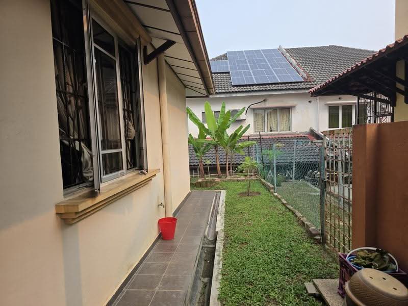 Rumah Berkembar untuk Dijual di Seksyen 9 (Shah Alam) - Joseph Chan - Exterior - PropertyGuru.com.my