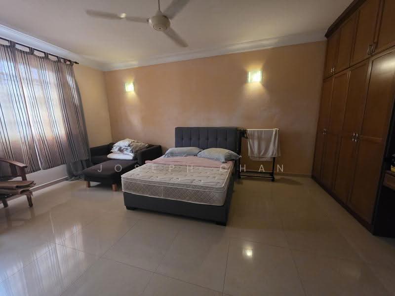 Rumah Berkembar untuk Dijual di Seksyen 9 (Shah Alam) - Joseph Chan - Bedroom - PropertyGuru.com.my