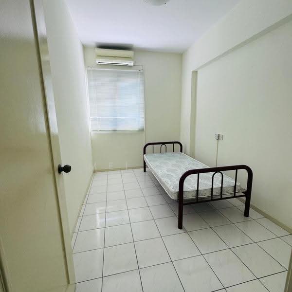 Kondominium untuk Disewa di Villa Emas - Mei Lew - Bedroom - PropertyGuru.com.my