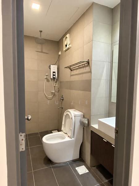Kediaman Servis untuk Disewa di Studio Fourteen - Eu Jie - Bathroom - PropertyGuru.com.my