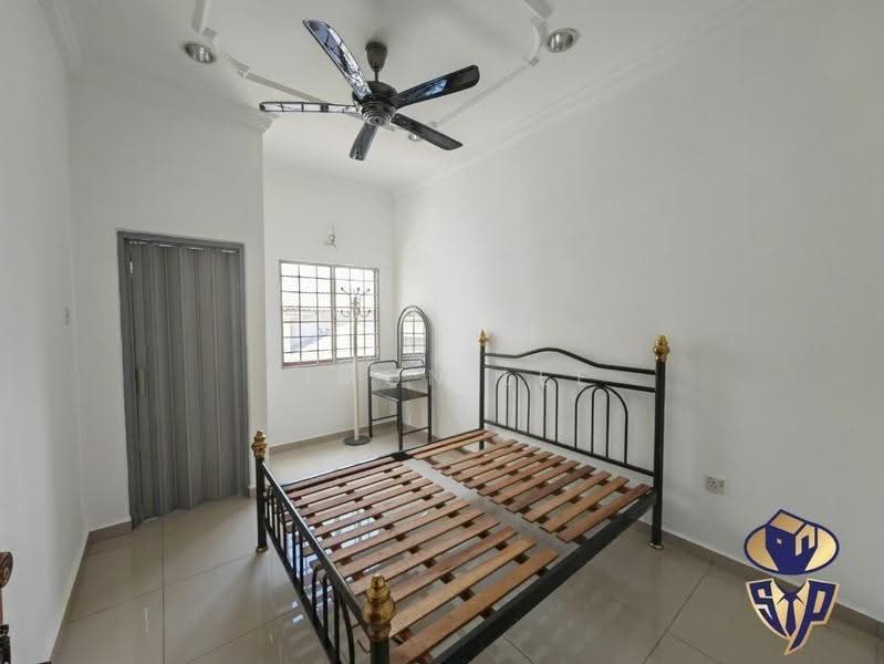 2-storey Terraced House for Sale in Bandar Sungai Long (Selangor) - Simon Lee - Bedroom - PropertyGuru.com.my