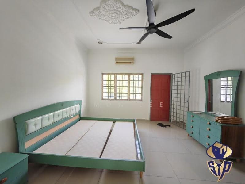 2-storey Terraced House for Sale in Bandar Sungai Long (Selangor) - Simon Lee - Bedroom - PropertyGuru.com.my