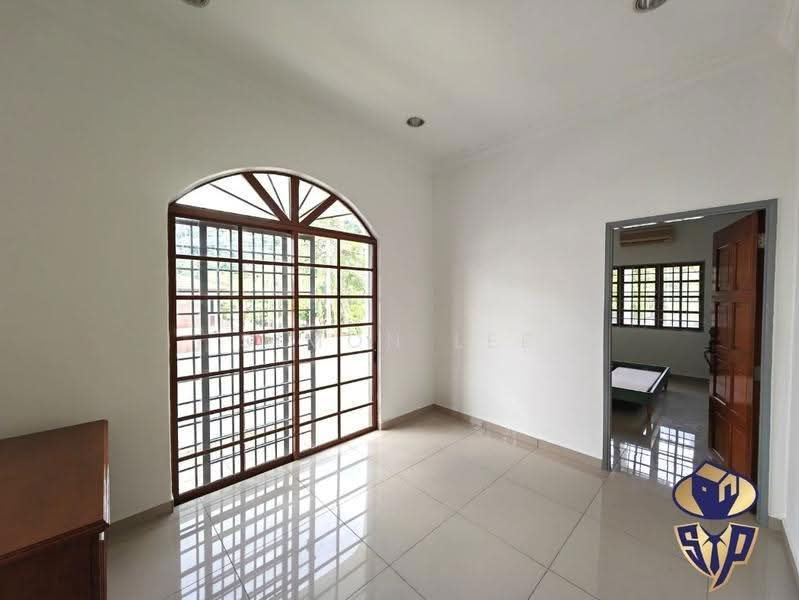 2-storey Terraced House for Sale in Bandar Sungai Long (Selangor) - Simon Lee - Living Room - PropertyGuru.com.my