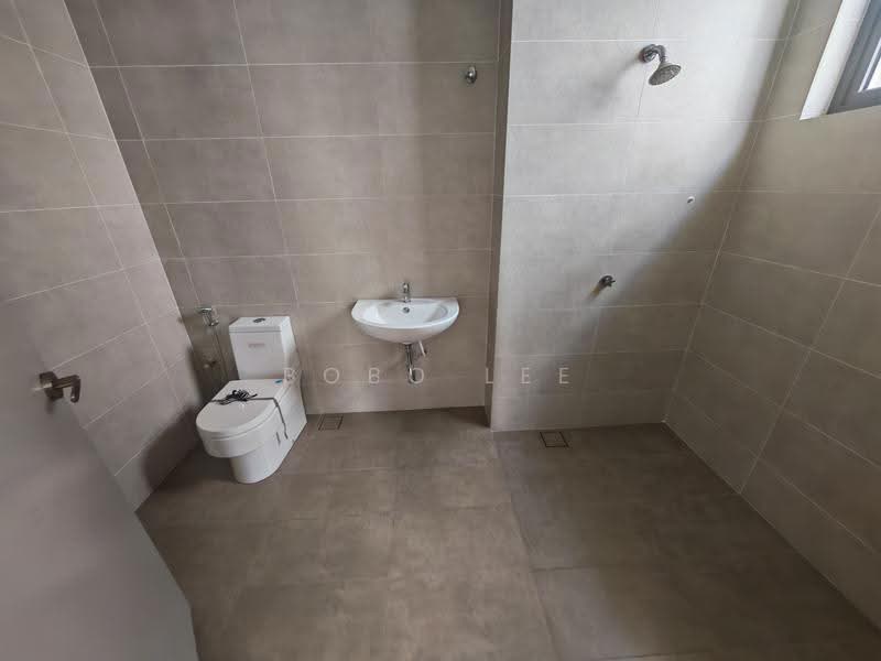 Rumah Berkembar untuk Dijual di Desa Petaling (Kuala Lumpur) - Bobo Lee - Bathroom - PropertyGuru.com.my
