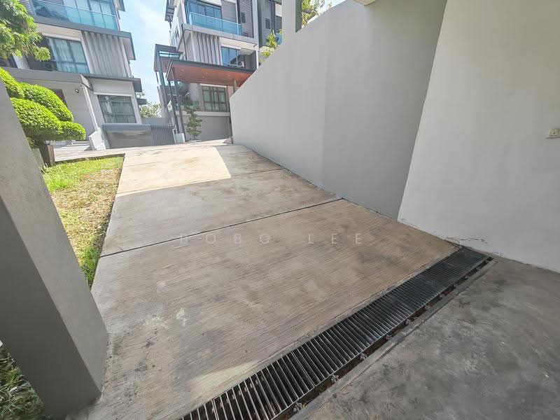 Rumah Berkembar untuk Dijual di Desa Petaling (Kuala Lumpur) - Bobo Lee - Exterior - PropertyGuru.com.my