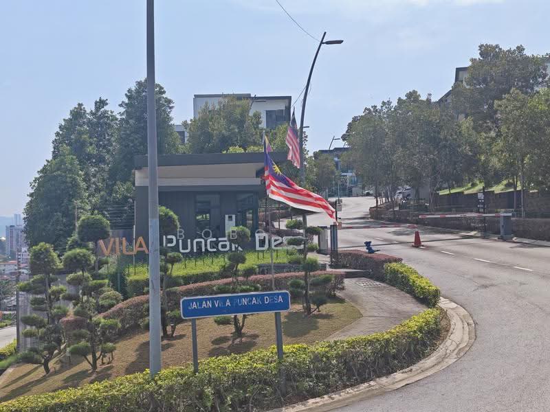 Rumah Berkembar untuk Dijual di Desa Petaling (Kuala Lumpur) - Bobo Lee - PropertyGuru.com.my