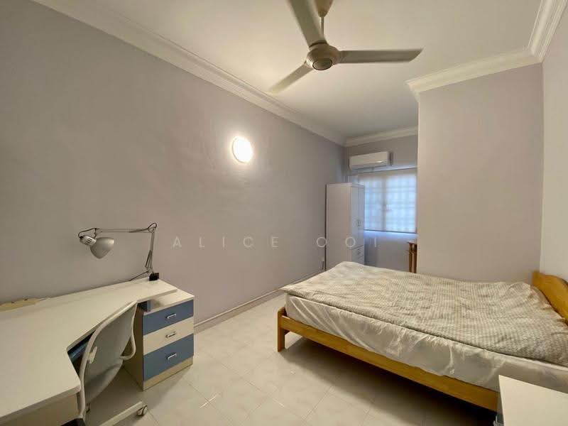 2-storey Terraced House for Sale in Tanjung Bungah (Penang) - Alice Ooi - Bedroom - PropertyGuru.com.my