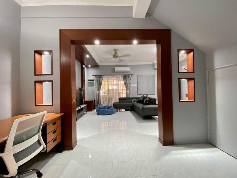 2-storey Terraced House for Sale in Tanjung Bungah (Penang) - Alice Ooi - Living Room - PropertyGuru.com.my