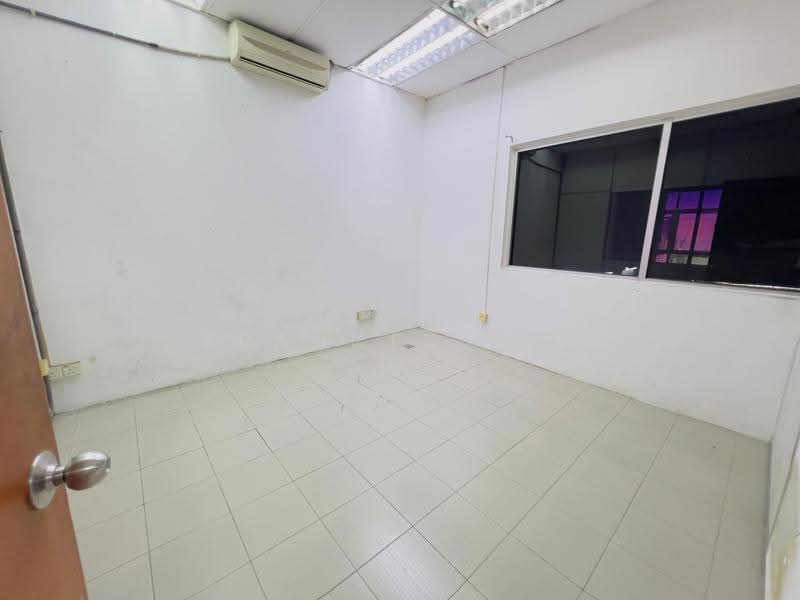 Terrace Factory for Rent in Taman Sains Selangor (Kota Damansara) - Frances Sia - Interior - PropertyGuru.com.my