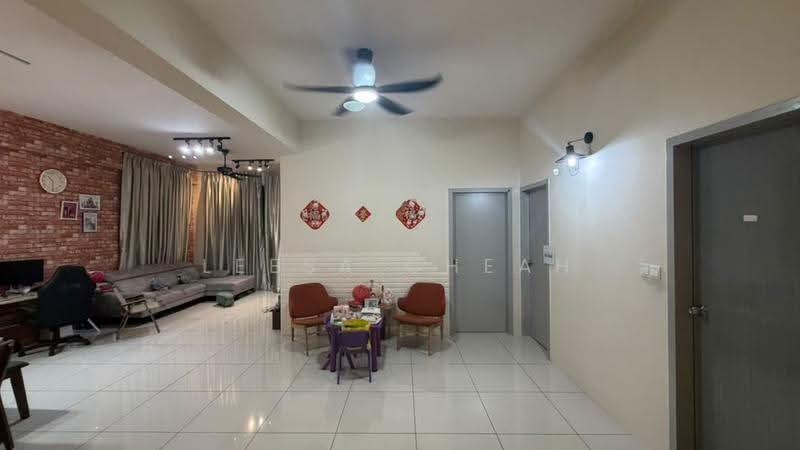 Kondominium untuk Dijual di Pangsapuri Kamelia (Camellia Park) - Leesa Cheah - Living Room - PropertyGuru.com.my