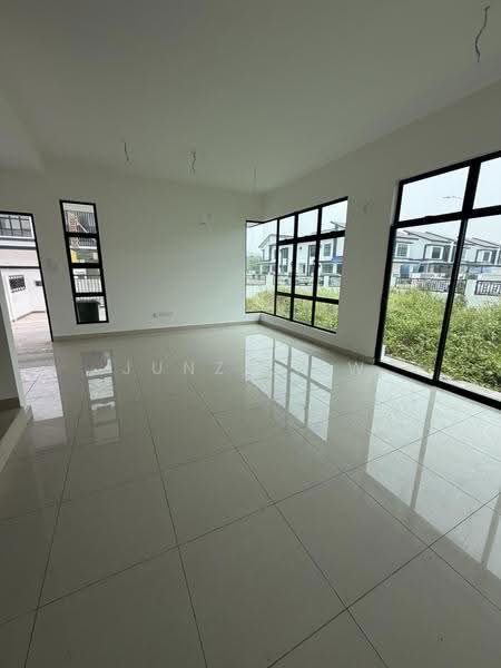 Rumah Kluster untuk Dijual di Iskandar Puteri (Nusajaya) (Johor) - Junz Liew - Living Room - PropertyGuru.com.my