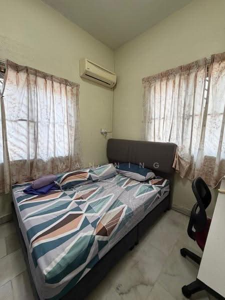 Bungalow House for Sale in Taman Tasek (Johor Bahru) - Wan Ning - Bedroom - PropertyGuru.com.my