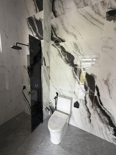 Semi-Detached House for Sale in Johor Bahru (Johor) - Junz Liew - Bathroom - PropertyGuru.com.my