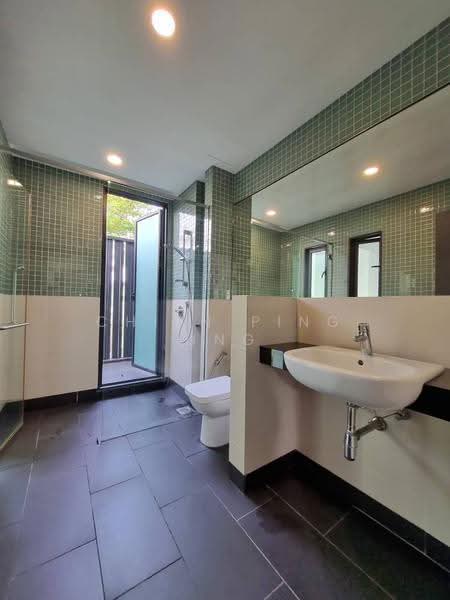 Rumah Teres untuk Dijual di Desa Parkcity (Kuala Lumpur) - Chien Ping Ung - Bathroom - PropertyGuru.com.my