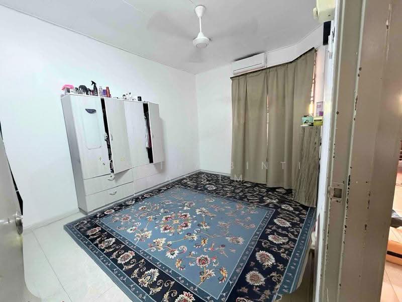 1-storey Terraced House for Sale in Permas Jaya (Johor) - Roslina Binti Kassim - Bedroom - PropertyGuru.com.my