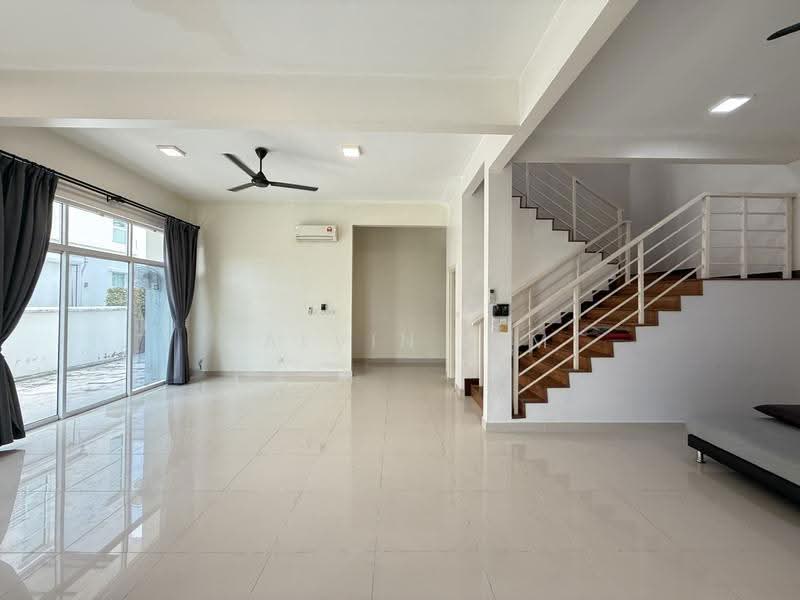 Semi-Detached House for Rent in Setia Eco Park (Setia Alam) - Calvin Lim - Living Room - PropertyGuru.com.my