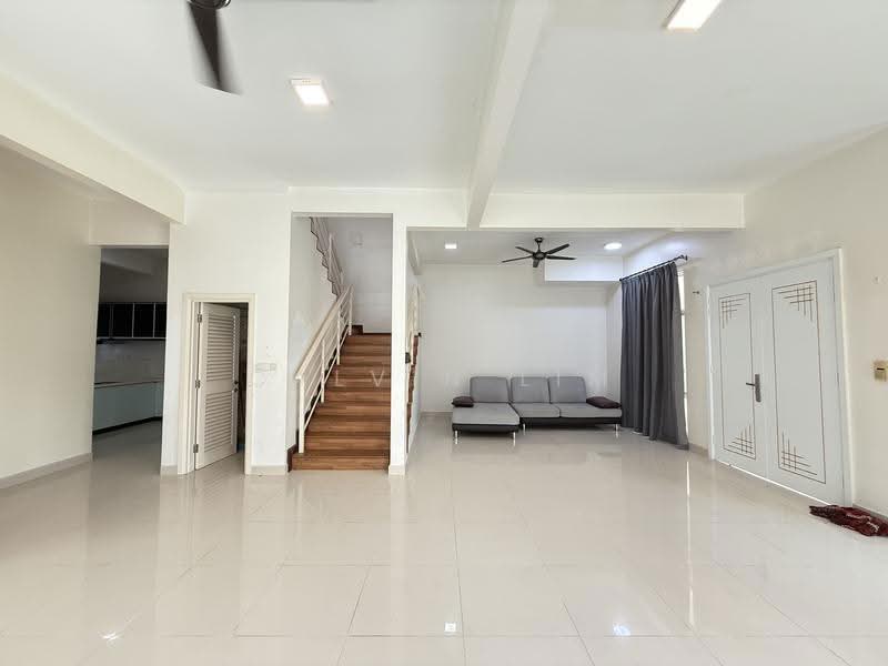 Semi-Detached House for Rent in Setia Eco Park (Setia Alam) - Calvin Lim - Living Room - PropertyGuru.com.my