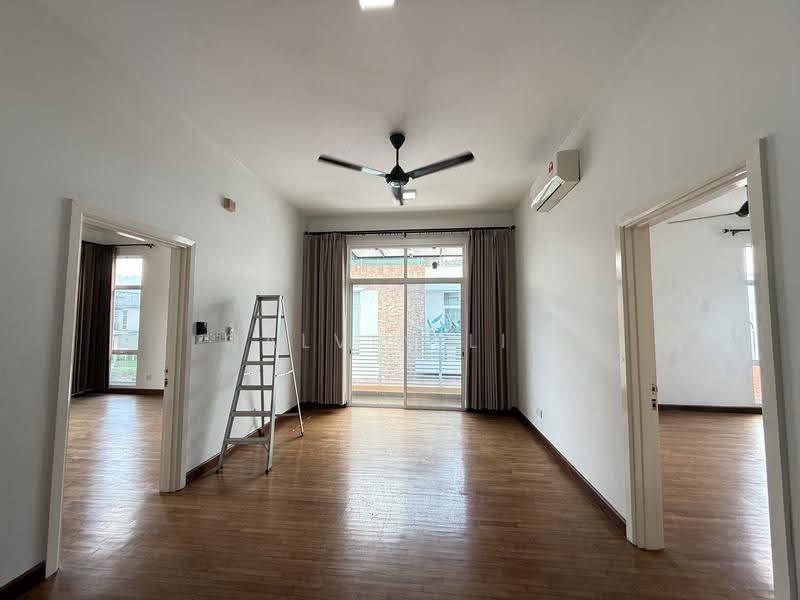 Semi-Detached House for Sale in Setia Eco Park (Setia Alam) - Calvin Lim - Living Room - PropertyGuru.com.my