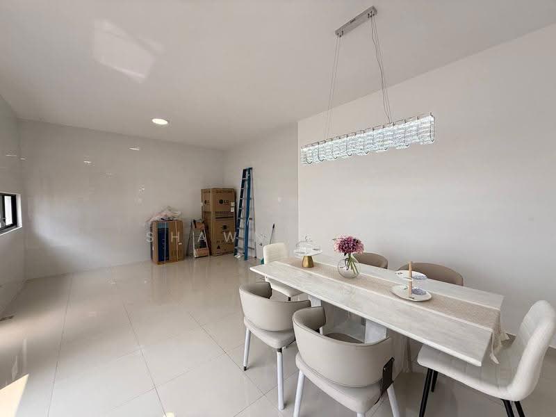 Cluster House for Rent in Taman Ekoflora (Johor Bahru) - Shawn Chan - Dining Room - PropertyGuru.com.my