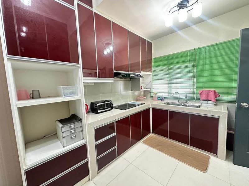 2-storey Terraced House for Sale in Bandar Bukit Beruntung (Bukit Beruntung) - Kelvin . - Kitchen - PropertyGuru.com.my