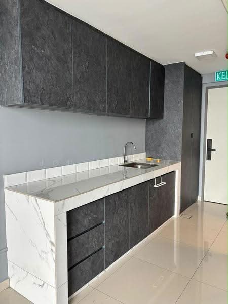Pejabat untuk Disewa di Pjs 52 (Petaling Jaya) - Johann Paul Gregory - Kitchen - PropertyGuru.com.my