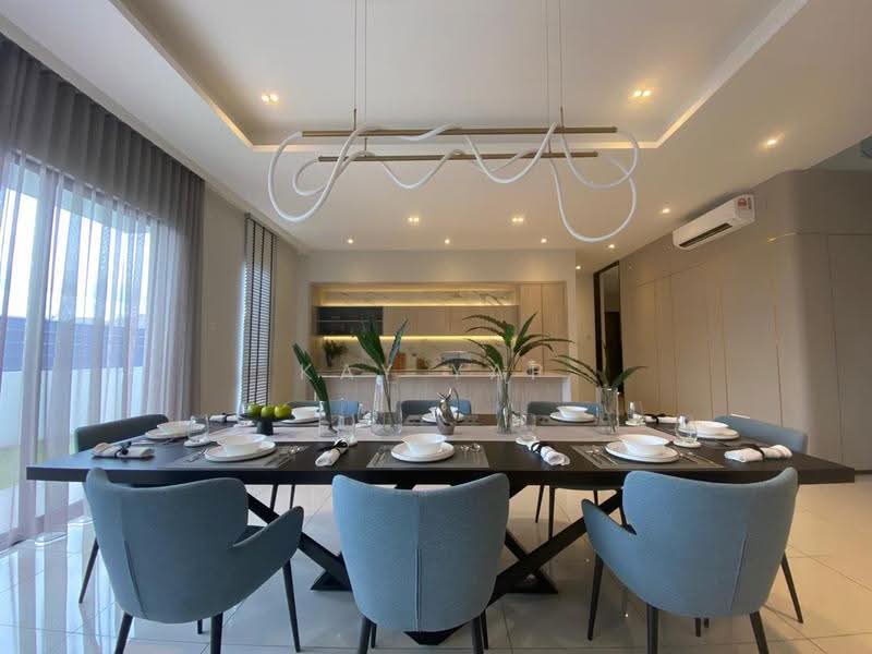 Bungalow House for Sale in Setia Ecohill (Semenyih) - Kay Yap - Dining Room - PropertyGuru.com.my