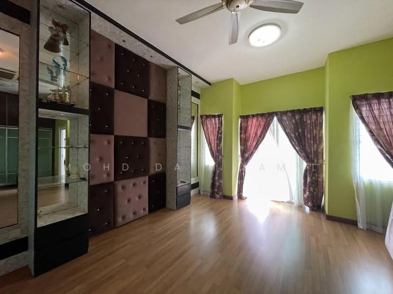 3-storey Terraced House for Sale in Ampang Jaya (Ampang) - Mohd Daim Jamil - PropertyGuru.com.my