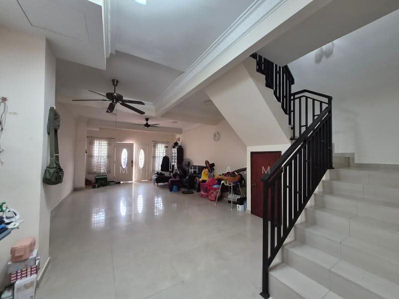 Rumah Teres 2-Tingkat untuk Dijual di Bandar Tasik Puteri (Rawang) - Amirah Azmi - PropertyGuru.com.my