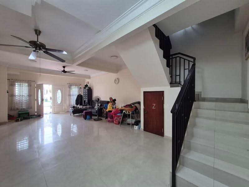 Rumah Teres 2-Tingkat untuk Dijual di Bandar Tasik Puteri (Rawang) - Amirah Azmi - PropertyGuru.com.my