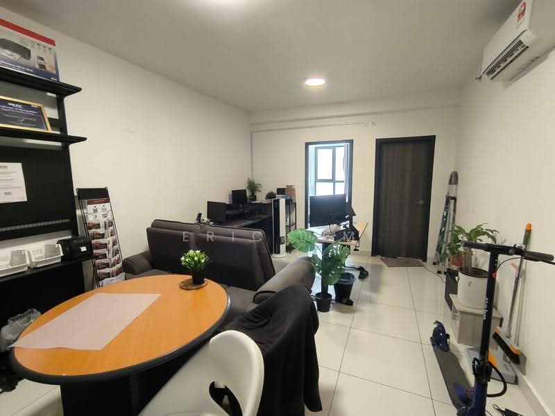 Kediaman Servis untuk Disewa di The New Duo @ Edumetro - Eric Lim - Living Room - PropertyGuru.com.my