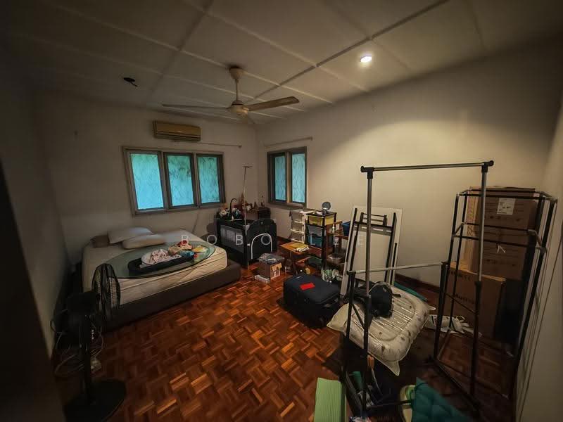 Bungalow House for Sale in Taman Overseas Union (Taman Oug) (Jalan Klang Lama (Old Klang Road)) - Bobo Lee - Bedroom - PropertyGuru.com.my