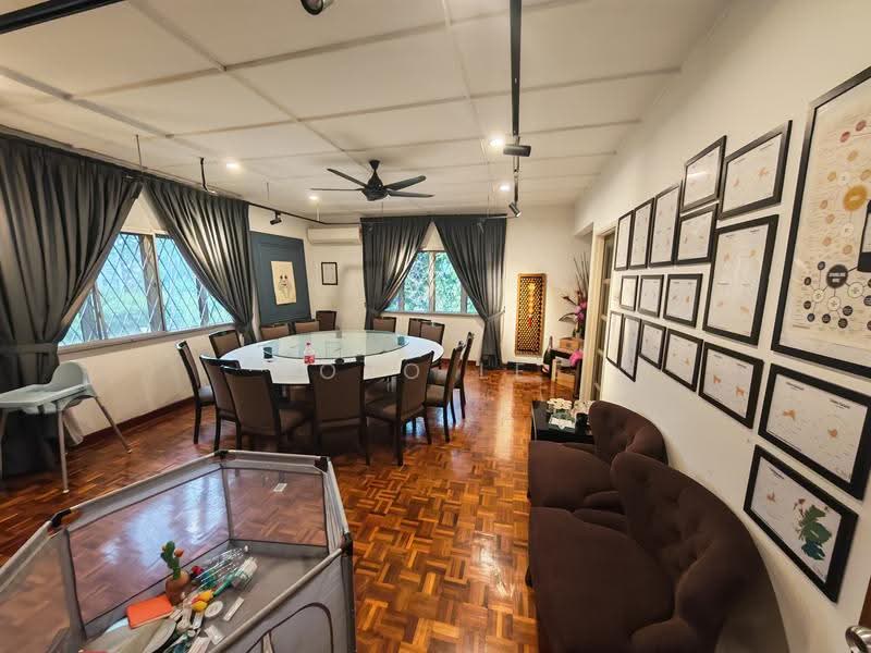 Bungalow House for Sale in Taman Overseas Union (Taman Oug) (Jalan Klang Lama (Old Klang Road)) - Bobo Lee - Dining Room - PropertyGuru.com.my