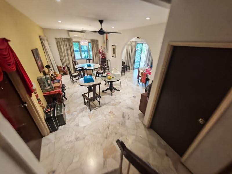 Bungalow House for Sale in Taman Overseas Union (Taman Oug) (Jalan Klang Lama (Old Klang Road)) - Bobo Lee - Dining Room - PropertyGuru.com.my