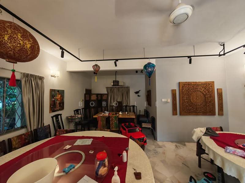 Bungalow House for Sale in Taman Overseas Union (Taman Oug) (Jalan Klang Lama (Old Klang Road)) - Bobo Lee - Dining Room - PropertyGuru.com.my