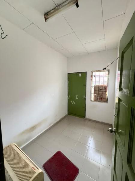 Shop / Office for Rent in Taman Selayang Jaya (Selayang) - Kim Meng Lew - Interior - PropertyGuru.com.my